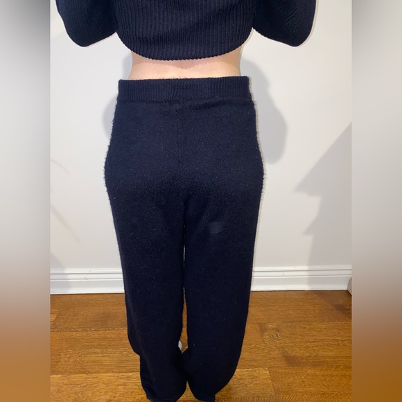 Navy Blue knitted pants - Picture 2 of 3